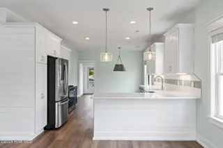 230 NE 56th Street, Oak Island, NC 28465 – photo 14: 18-web-or-mls-Cammediallc.com (1 of 58)