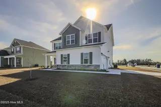 108 Twisted Vine Boulevard, Jacksonville, NC 28546 – photo 2: IMG_6406-HDR