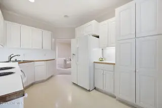 407 Willows Court, Washington, NC 27889 — 3-bedroom condo in The Willows, Washington, NC, photo 19 of 44: 28-web-or-mls-IMG_0041
