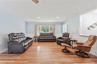 9135 Sue Circle NE, Leland, NC 28451 — 3-bedroom home in Marion Estates, Leland, NC, photo 13 of 50: 015-9135SueCircleNortheast-Leland-NC-284