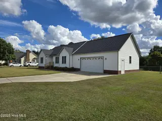 939 Teakwood Drive, Greenville, NC 27834 – photo 3: 4441893475880771602