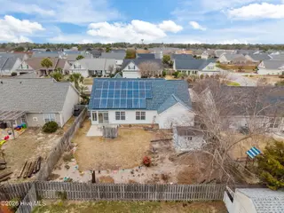 654 Castine Way, Wilmington, NC 28412 — 3-bedroom home in Arrondale, Wilmington, NC, photo 11 of 56: 8-web-or-mls-DJI_20260302155056_0791_D