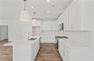 609 High Tide Drive, Sneads Ferry, NC 28460 – photo 9: IMG_5073