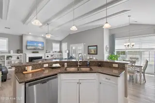 7036 Sevilleen Drive SW, Ocean Isle Beach, NC 28469 – photo 16