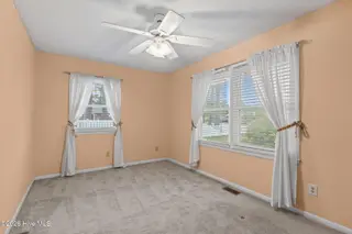 902 Hedrick Boulevard, Morehead City, NC 28557 – photo 7: 7-web-or-mls-1S3A2865