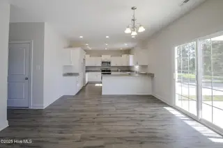 614 Blue Falcon Court, Jacksonville, NC 28546 – photo 7: IMG_3657