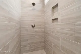 139 Freedom Park Road, Beaufort, NC 28516 – photo 22: Primary ensuite