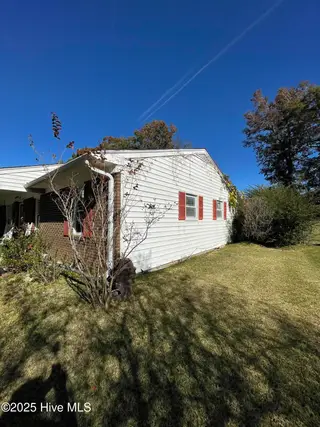 153 Balsam Road, Jacksonville, NC 28546 – photo 12: IMG_2369