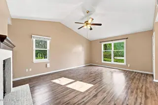 542 Shadowridge Road, Jacksonville, NC 28546 – photo 9