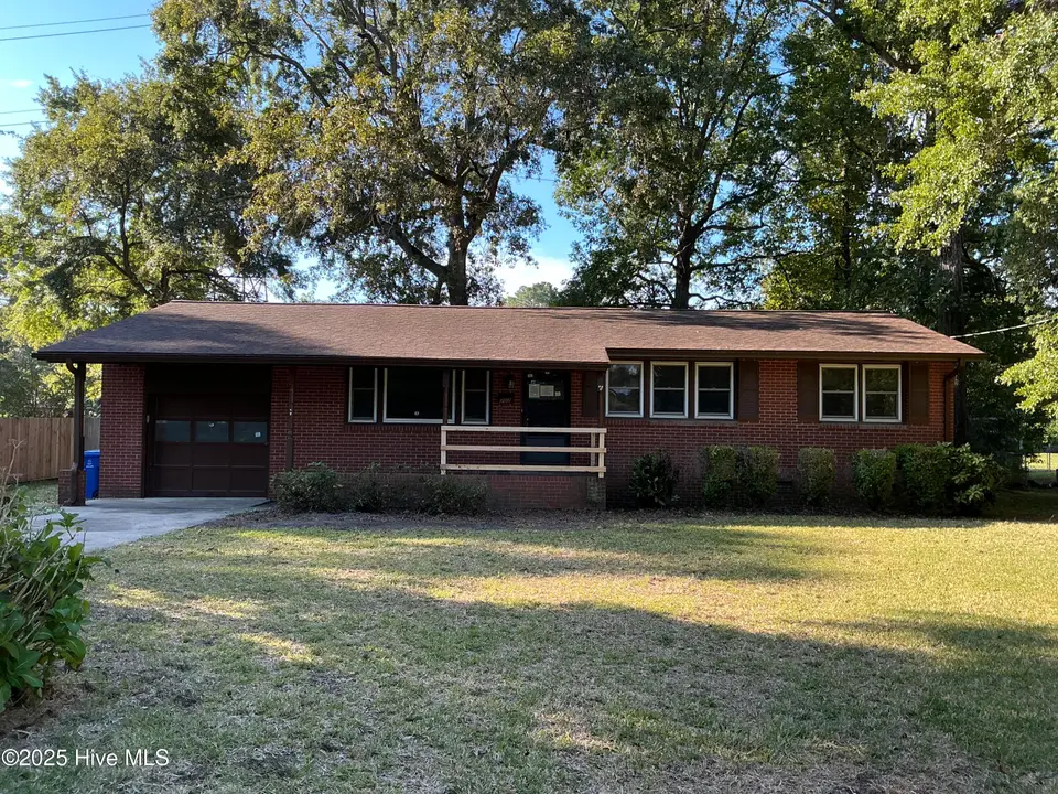 702 Forest Grove Avenue, Jacksonville, NC 28540 – photo 1 of 18: IMG_3333