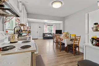 406 Walnut Street, Elizabeth City, NC 27909 – photo 14: 20-web-or-mls-walnu-20