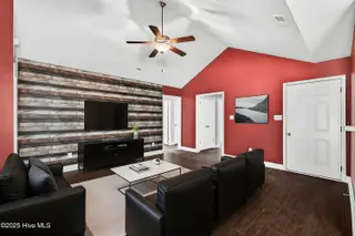 401 Mccall Drive, Jacksonville, NC 28540 – photo 2: 08-1