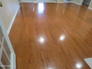 4111 Yarmouth Road, New Bern, NC 28562 – photo 14: Gleaming Hardwoods