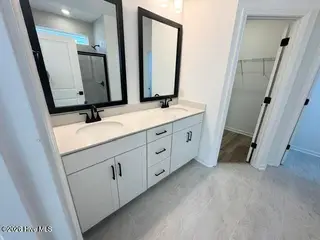 1120 Osprey Reserve Lot #29, Leland, NC 28451 — 3-bedroom home in Terrapin, Leland, NC, photo 9 of 21: Ensuite Bath