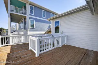 103 Georgia Avenue, Carolina Beach, NC 28428 – photo 18: 103GeorgiaAvenue-16