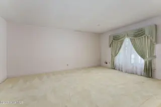 913 Robert E Lee Drive, Wilmington, NC 28412 – photo 16: formal-liv-room-01a