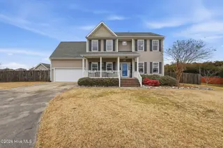 102 Creek Court, Elizabeth City, NC 27909 – photo 2: 2-web-or-mls-17_Creek Ct_KarianM_FullSiz