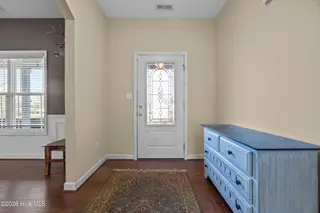 752 Chadwick Shores Drive, Sneads Ferry, NC 28460 – photo 8: 12_foyer