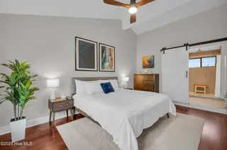 207 Saint Luke Court, Wilmington, NC 28409 — 2-bedroom waterfront townhome in Caneel Cove, Wilmington, NC, photo 15 of 34: 207 st luke ct -00024