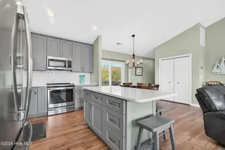 1125 S Topsail Drive, Surf City, NC 28445 – photo 7: Kitchen