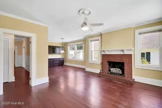 370 Carr Avenue, Rocky Point, NC 28457 — 5-bedroom home, Rocky Point, NC, photo 12 of 42: 370CarrAvenue-10
