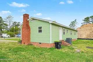 510 W Main Street, Selma, NC 27576 – photo 13: 015_file_9622
