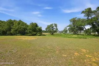 647 Cannonsgate Drive, Newport, NC 28570 – photo 6: Lot