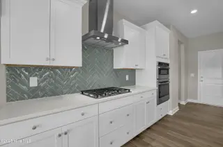 243 Planters Walk, Hampstead, NC 28443 – photo 7: Kitchen 2