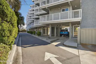 1102 N Lumina Avenue N Apt B3, Wrightsville Beach, NC 28480 – photo 3: 1102NLuminaAvenueUnitB3-31
