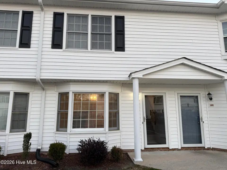 328 Haven Drive M-5, Greenville, NC 27834 – photo 1 of 11: Front View