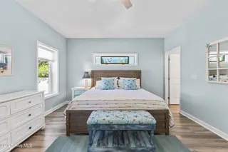 217 Sellers Street, Oak Island, NC 28465 — 3-bedroom home in Yaupon Beach, Oak Island, NC, photo 11 of 37
