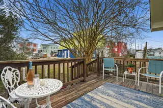 525 Fourth Avenue S, Kure Beach, NC 28449 — 2-bedroom home, Kure Beach, NC, photo 19 of 30: 30_525_Fourth_Ave_032