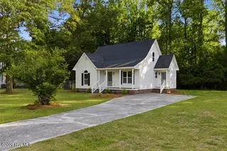 127 Hillingdale Drive, Washington, NC 27889 – photo 3: image0 (2)