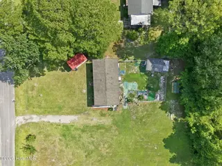 172 Gray Squirrel Lane, Newport, NC 28570 – photo 12: 19-web-or-mls-DJI_20260528101759_0832_D