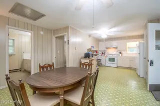 7205 Emerald Drive, Emerald Isle, NC 28594 – photo 6: 7205 EMERALD DRIVE (26)