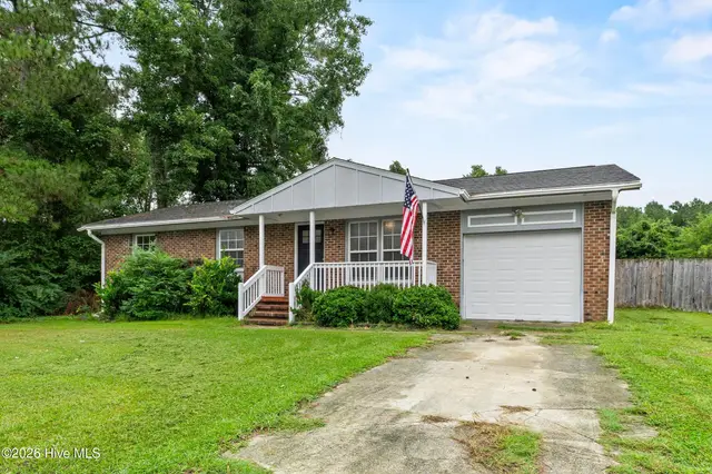 103 Hofmann Drive, Jacksonville, NC 28546