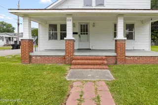 1319 Moore Street, Elizabeth City, NC 27909 – photo 4: 4-web-or-mls-moo-9
