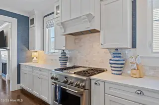 1513 Front Street, Beaufort, NC 28516 – photo 18: Kitchen, V4