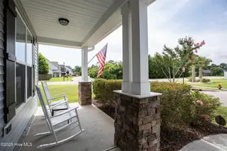 5028 Laurenbridge Lane, Wilmington, NC 28409 – photo 5: Laurenbridge5028-2fprchShaneL33A5331 cop