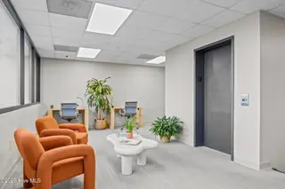 320 Salter Path Road E, Pine Knoll Shores, NC 28512 – photo 11: Public waiting area