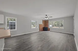393 Old Vanceboro Road, New Bern, NC 28560 – photo 8: 18-web-or-mls-DSC_7944