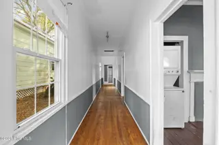 506 Wooster Street, Wilmington, NC 28401 – photo 18: 22-web-or-mls-IMG_9082