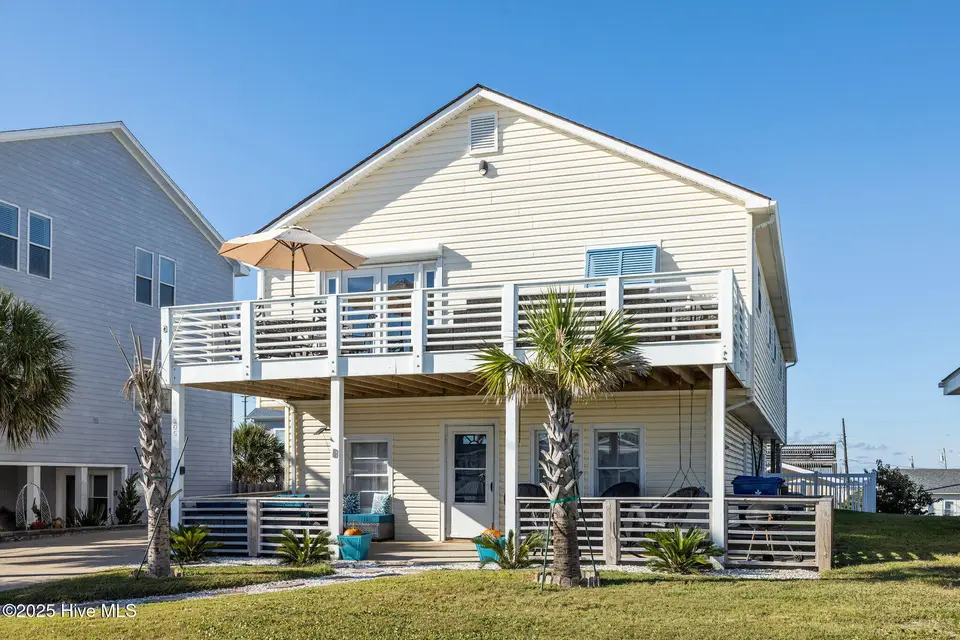 205 Barefoot Lane, Atlantic Beach, NC 28512 – photo 1 of 57: 1-web-or-mls-1S3A9879