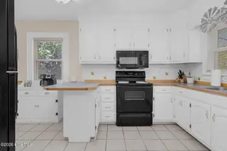 213 N Walnut Street, Spring Hope, NC 27882 – photo 10: 009-213NorthWalnutStreet-SpringHope-NC-2