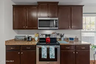 4266 Cherry Laurel Drive SE, Southport, NC 28461 – photo 15: 16-web-or-mls-BTS08868