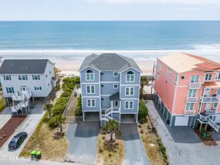 37 Porpoise Place, North Topsail Beach, NC 28460 – photo 2: 068_dji_20260428123935_0267_d_556