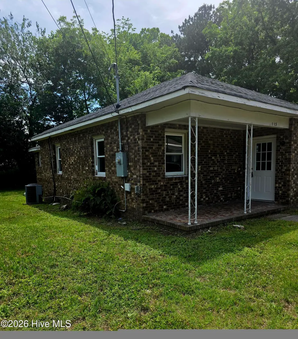 113 Cedar Street, Rocky Mount, NC 27803 – photo 1 of 15: 172 (2)