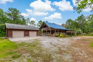 949 Fifty Lakes Drive, Southport, NC 28461 – photo 4: 949 Fifty Lakes-4