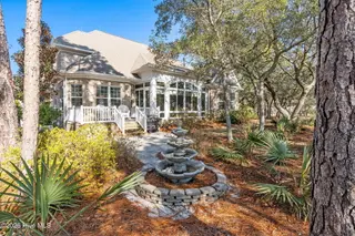 540 Westchester Place SW, Ocean Isle Beach, NC 28469 – photo 24: 35-web-or-mls-cammediallc.com (48)