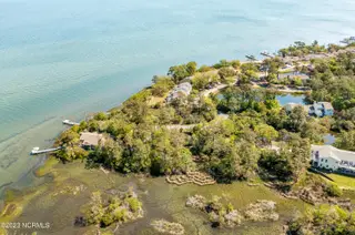 4 West Court, Pine Knoll Shores, NC 28512 – photo 9: McGinnis Point West Court